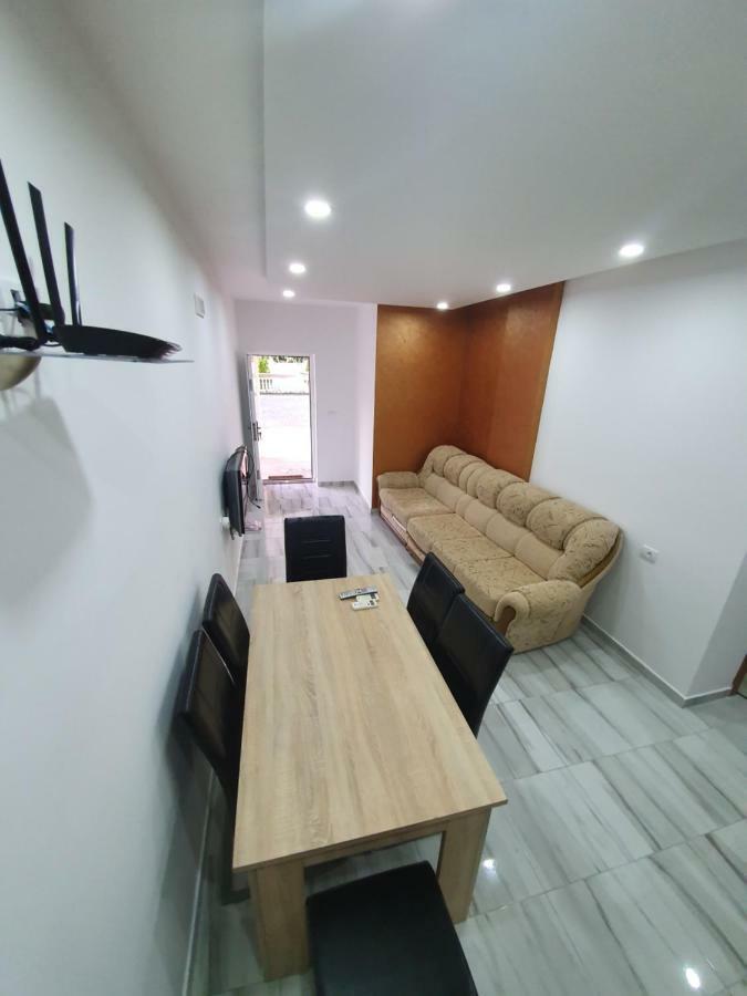 Apartments Melbourne Ülgün Dış mekan fotoğraf